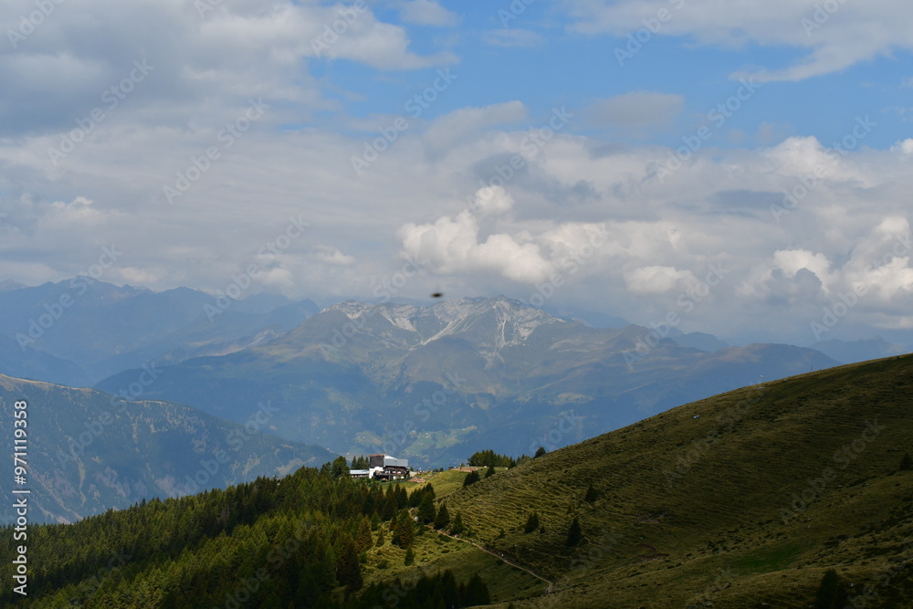 Schöne Landschaft auf dem Hirzer in Südtirol