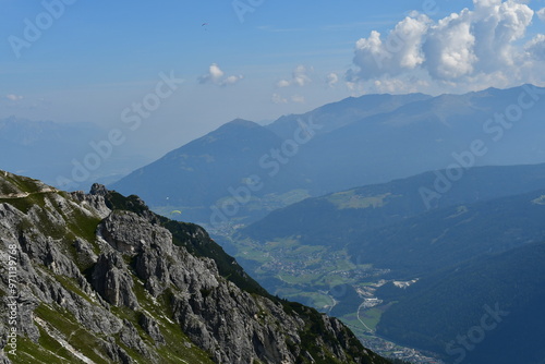 Obraz na płótnie Schöne Landschaft im Stubaital in Tirol w salonie