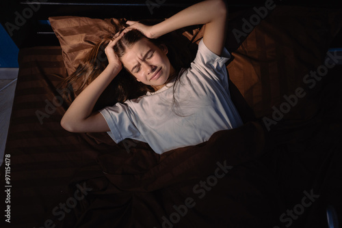 Tapeta Waking up with a headache