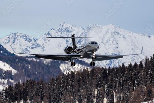 Photography Business Jet landing in St