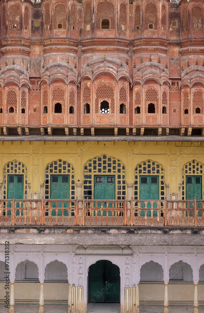 Naklejka premium the Jaipur city palace in the City of Jaipur in the Province of Rajasthan in India. India, Jaipur, January, 1998