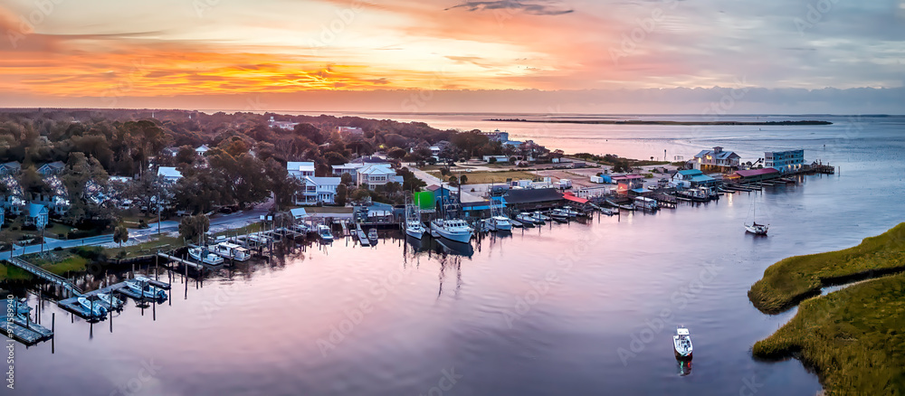 Naklejka premium Southport North Carolina Seaport view