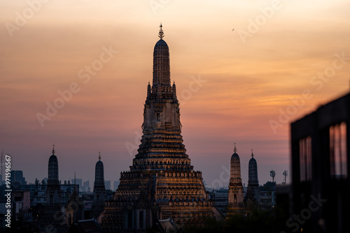 temple Wat Arun