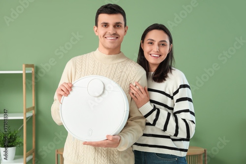 Young couple with modern ro...