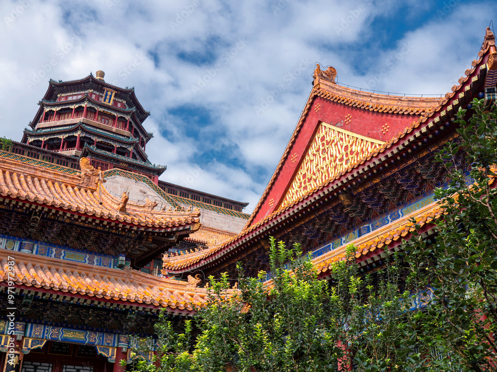 The natural and cultural landscapes in the Summer Palace The natural and cultural landscapes in the Summer Palace