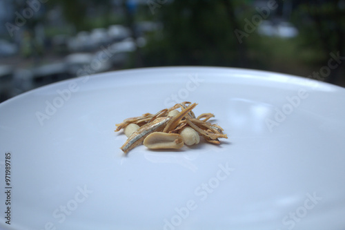 Sagu Lemak Asli Sarawak with different flavour such as salted egg, peanut and anchovies. Sagu Sago Medong Dalat Sarawak. Makanan tradisional sarawak