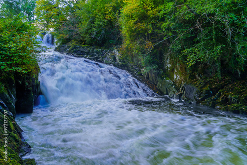 Obraz na płótnie Swallow Falls Waterfall, in Snowdonia National Park w salonie