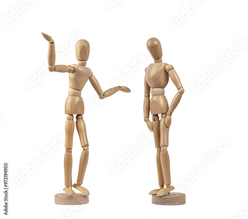 Wooden figures representing an arguing couple. PNG with transparent background. Concept of couple, argument and conflict