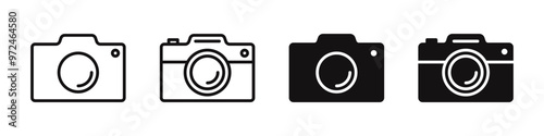 Camera icon set. Photo camera in flat style. Vector illustration.