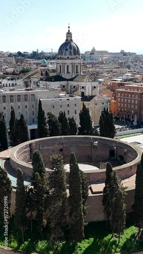 Il Mausoleo di Augusto in piazza Augusto Imperatore a Roma. Italia.
Vista aerea del Mausole di Augusto, meta turistica della città di Roma.  photo