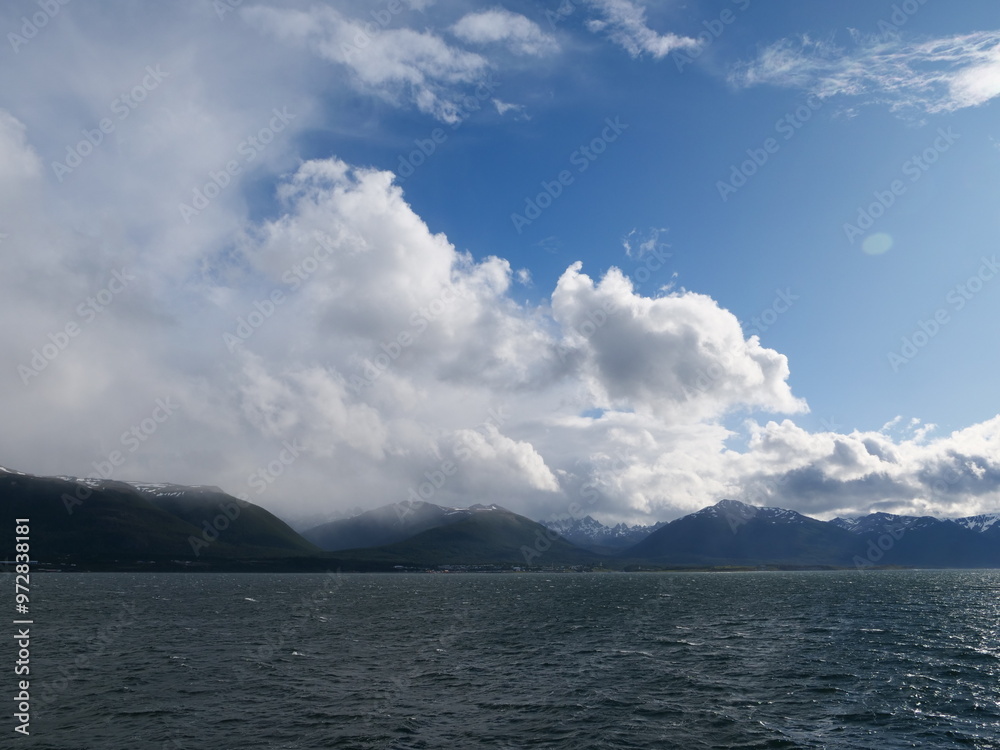 Puerto Williams am Beagle-Kanal in Chile ist die südlichste Stadt der Welt. Puerto Williams am Beagle-Kanal in Chile ist die südlichste Stadt der Welt.