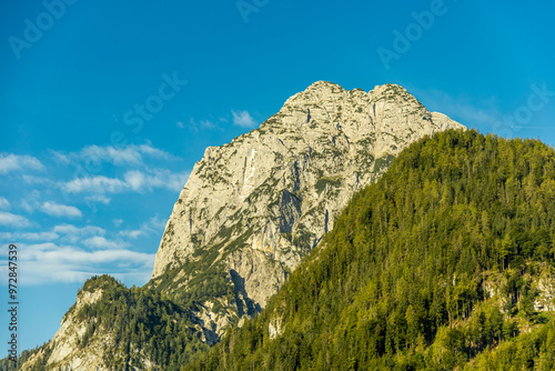 Eine wunderschöne Spätsommer Wanderung durch die Berchtesgadener Alpenlandschaft bis zum Blaueisgletscher - Berchtesgaden - Bayern - Deutschland photo