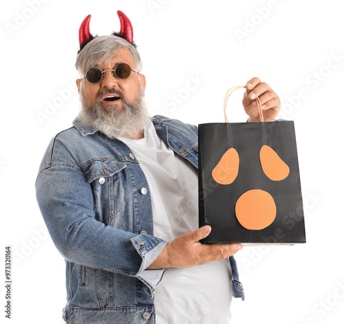 Mature man dressed for Hall...