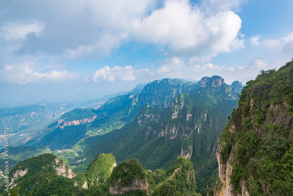 Wangmang Ridge, Taihang Mountains, Lingchuan County, Jincheng, Shanxi Wangmang Ridge, Taihang Mountains, Lingchuan County, Jincheng, Shanxi
