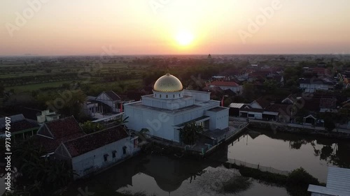 Panoramic aerial video of the mosque view in the morning.