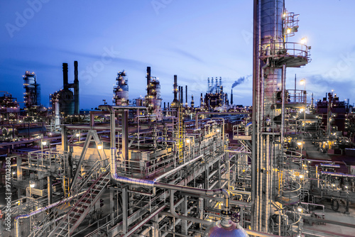 Oil refinery in Northern California