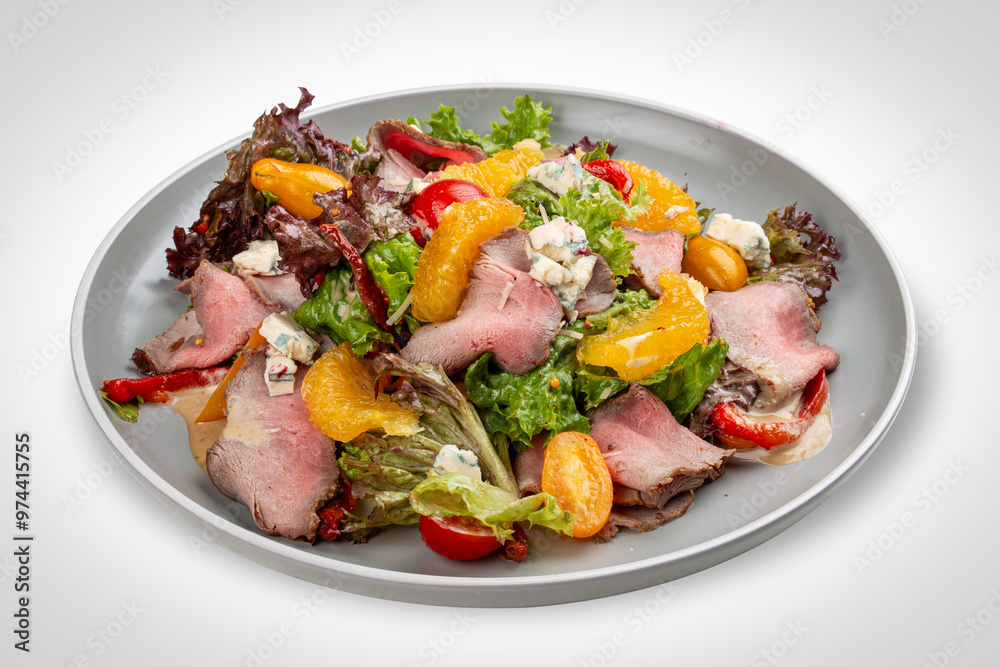 Roast beef salad with cherry tomatoes and orange Roast beef salad with cherry tomatoes and orange