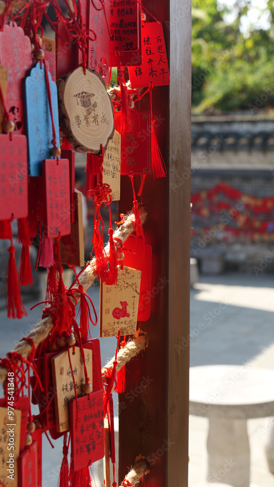 Obraz premium wishing cards temple