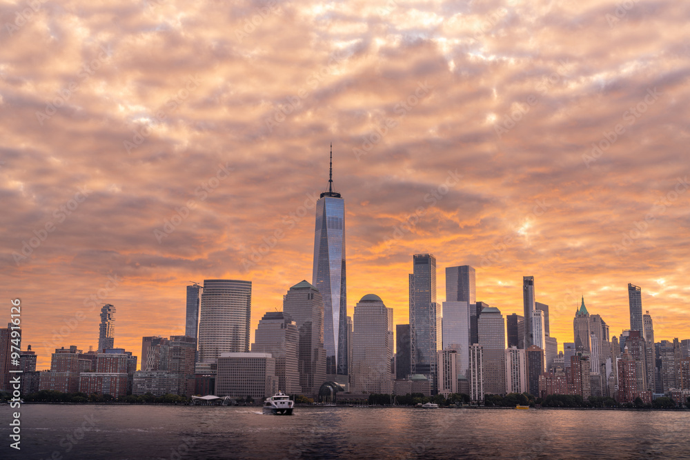 Fototapeta premium New York City skyline during the sunrise, NewYork, United states of America. USA