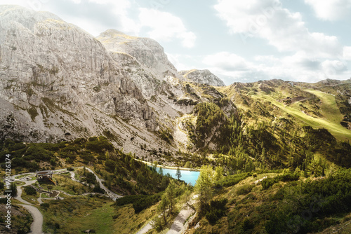 Berglandschaft mit See in den Karnischen Alpen in Nassfeld in Kärnten Österreich photo