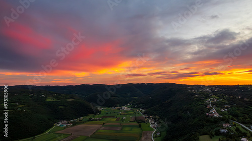 Panorama di nuvole al tramonto