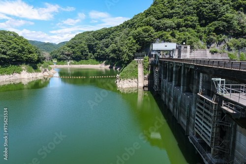 利根川水系にある薗原ダム