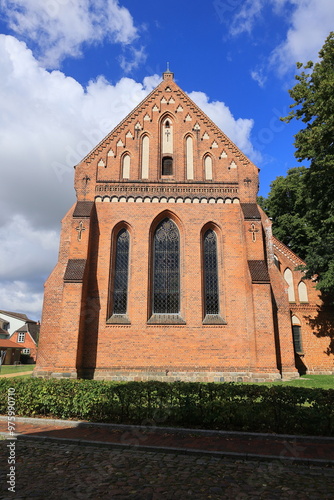 Blick auf die Stadtkirche in Plau am See