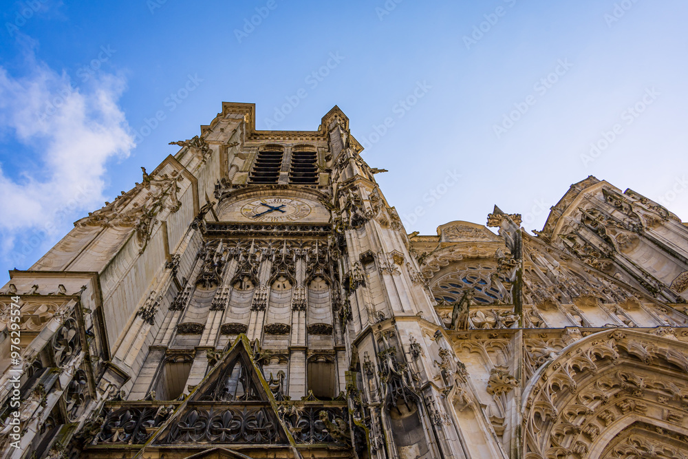 Fototapeta premium Cathédrale Saint-Pierre Saint-Paul de Troyes