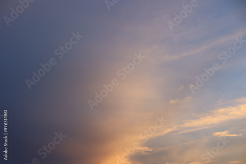 ciel bleu et rose