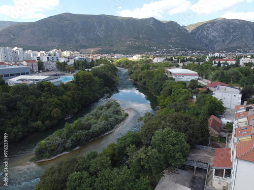 Obraz na płótnie Drone aerial shot of Bosnia, Mostar, Stari Most Bridge w salonie