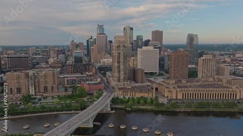 4K Right Rotating Drone Shot of Minneapolis Skyline Overlooking 3rd Ave Bridge