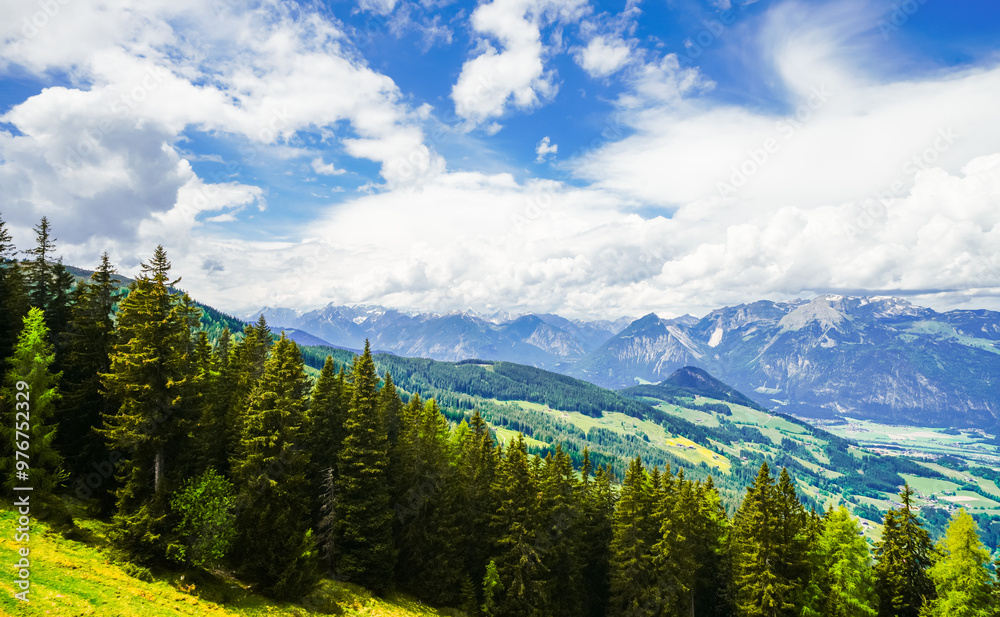 Fototapeta premium Landscape at the Wiedersberger Horn in the Alpbachtal. View of nature and the mountains and the Zillertal Alps near Alpbach in Austria. 