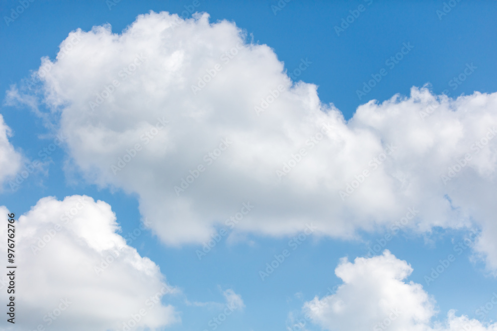 Obraz premium Clouds in the sky as a background