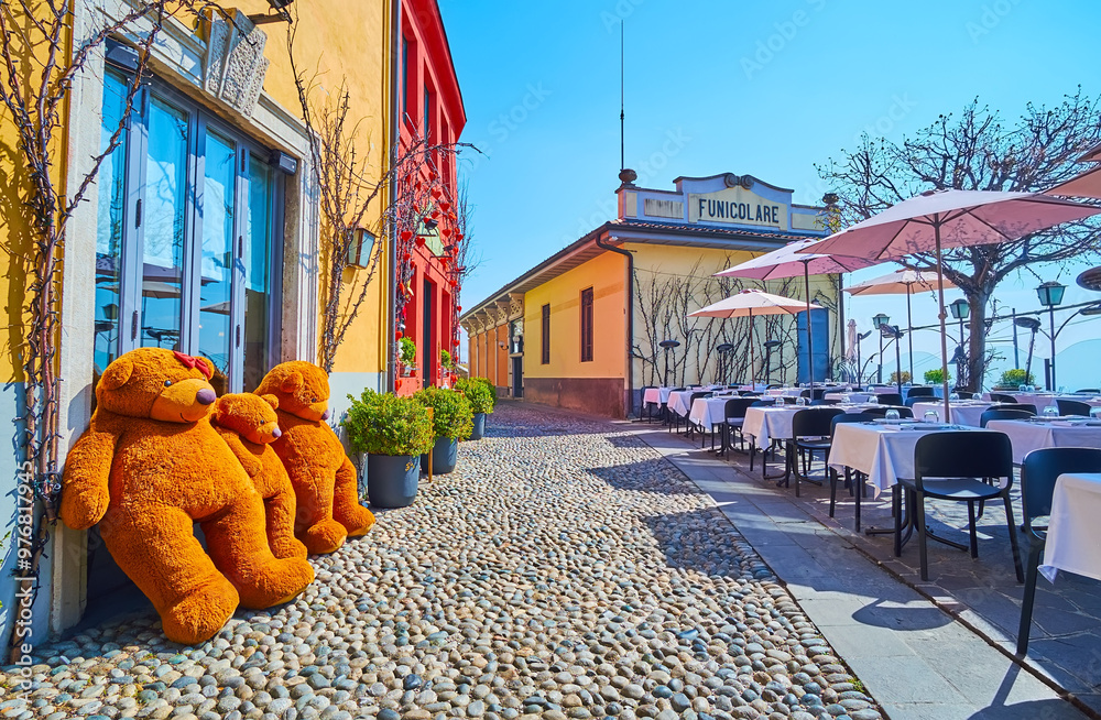 Explore San Vigilio Hill, Via al Castello, Bergamo, Italy