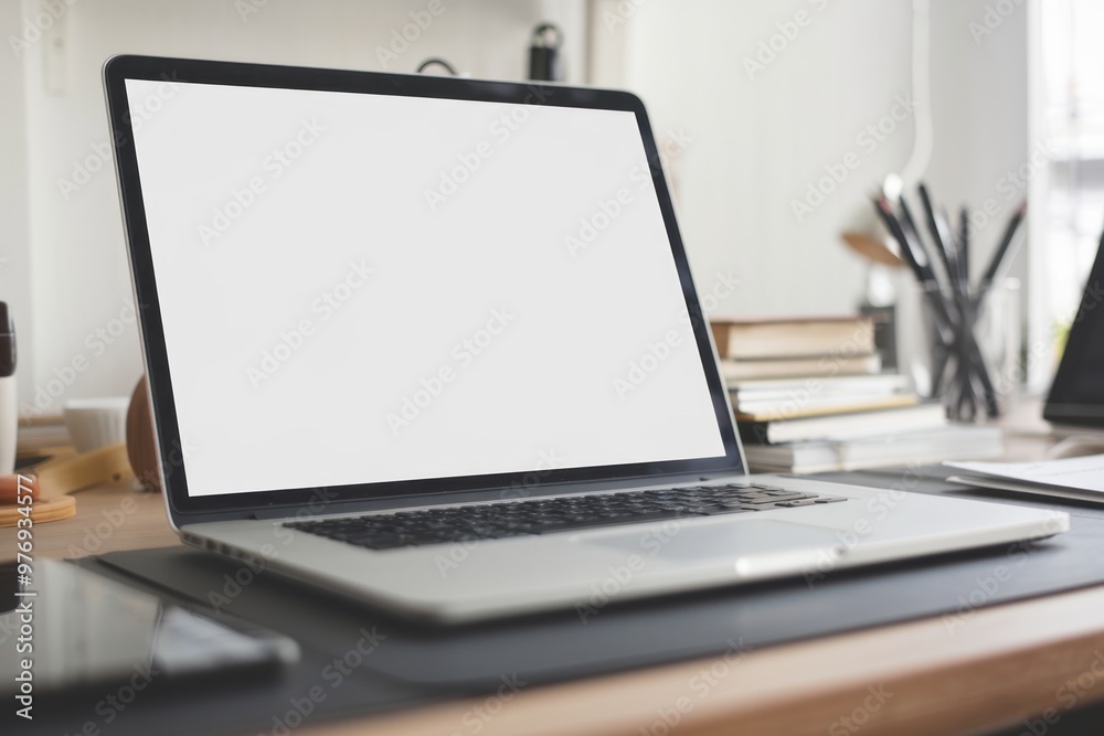 Fototapeta premium Blank Laptop Screen mockup on Office Desk