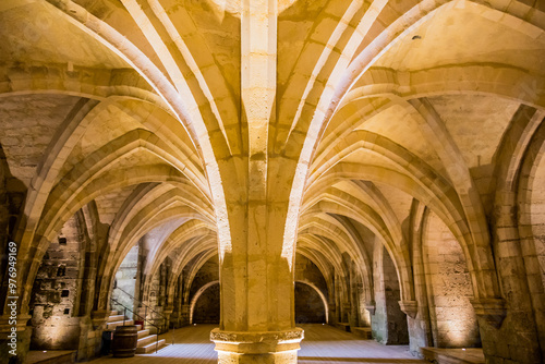 Intérieur de l' Abbaye Saint-Jean-des-Vignes à Soissons photo