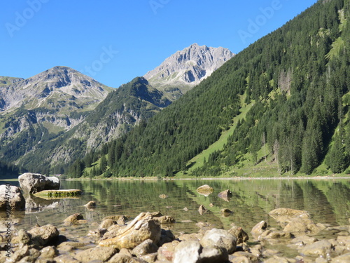 Vilsalpsee Tannheim photo