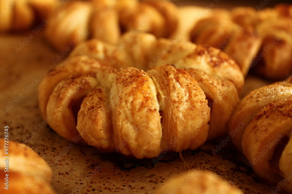 Apfelringe in Blätterteig