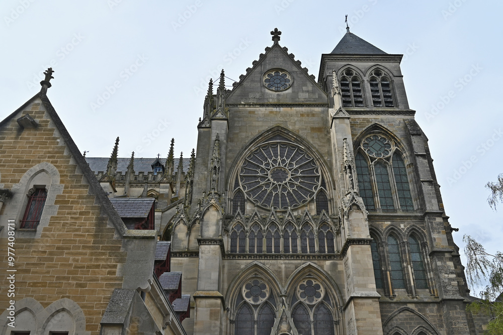 Fototapeta premium Châlons-en-Champagne, la Cattedrale di Saint Etienne, Francia