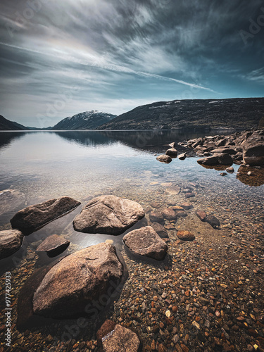 Norwegen, Norway, Tinnsja, Tinnsjå, See, Lake, River, Fluss, Episch, Wasser, Water, Deep, Düster, Berge, Mountain, Wolken, Wald, Forest, Grün, Green, Steine, Baum, Trees, Straßen, Streets, photo