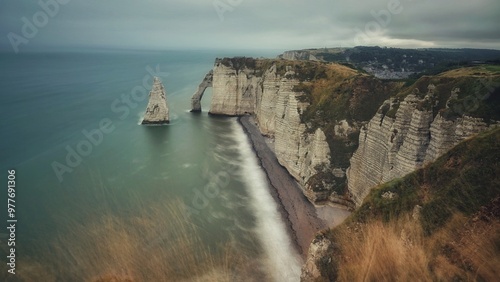 Étretat - Falaise d‘Aval photo