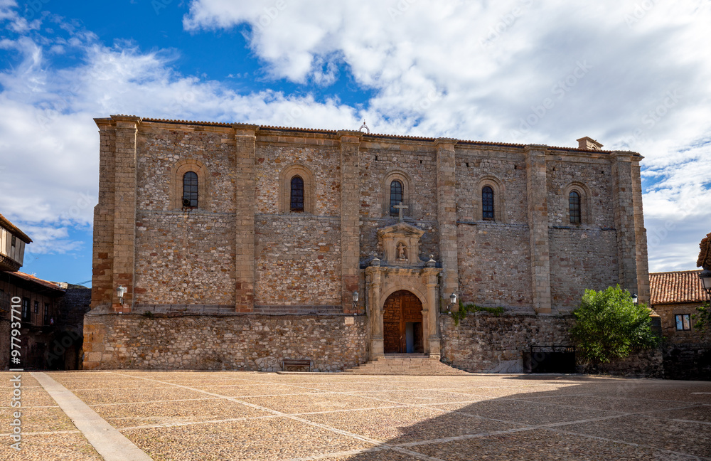 Fototapeta premium Renaissance facade of the church of San Juan in the Plaza del Trigo in Atienza, Guadalajara, Castilla-La Mancha, Spain