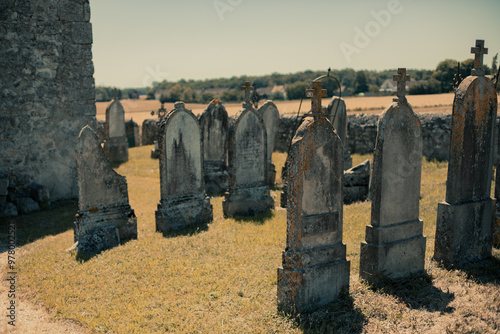 Très vieux cimetière. photo