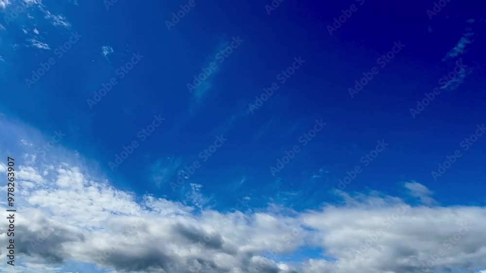 青空と白雲の背景素材 タイムラプス 青空と白雲の背景素材 タイムラプス