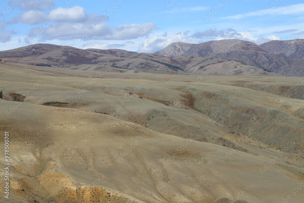 Altai Mars, Red Gorge, Kyzyl-Chin. The landscapes of Kyzyl-Chin are somehow reminds of Martian – a red deserted area with canyons. Altai Mars, Red Gorge, Kyzyl-Chin. The landscapes of Kyzyl-Chin are somehow reminds of Martian – a red deserted area with canyons.