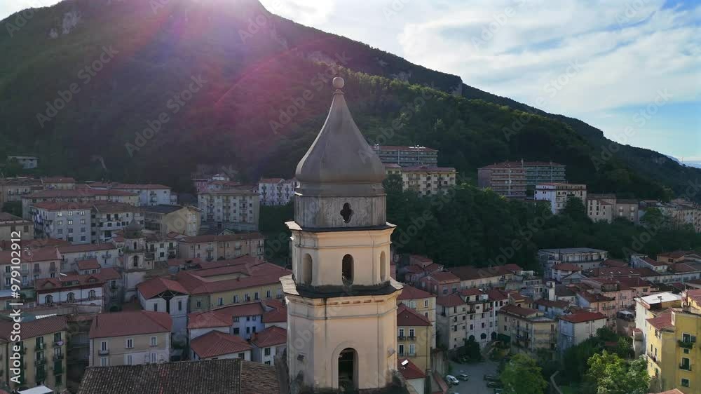 Il centro storico di Campagna in provincia di Salerno, Italia.
Vista aerea dell'antico Borgo di Campagna, citta del sud Italia famosa per l'evento La Chiena.