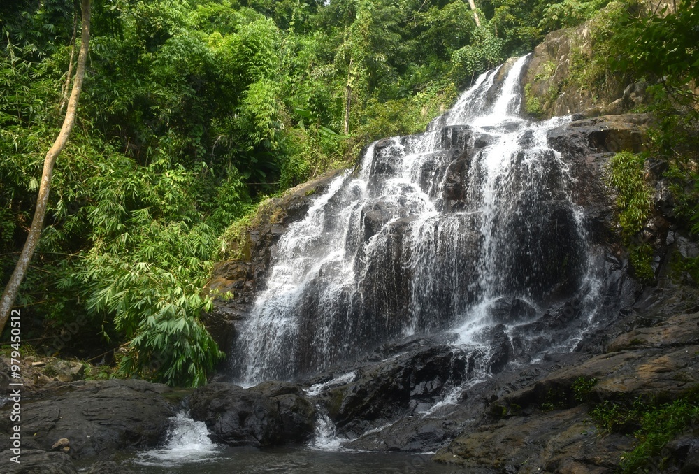 Naklejka premium Sa Lad Dai waterfalll in forest at Banna travel location on Thailand