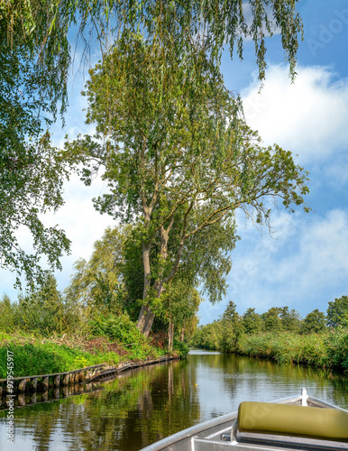 Giethoorn, sehenswertes Dorf in Holland photo