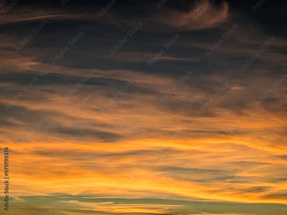 Obraz premium A Red Stormy Sky With Thunder and Dark Clouds