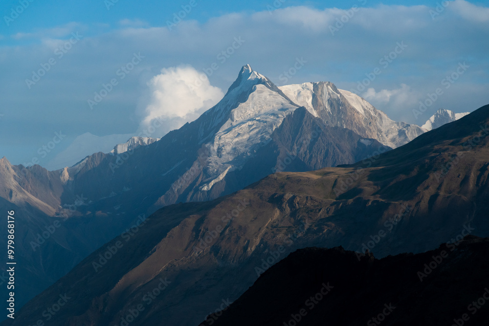 Montañas del valle de Hunza, Pakistán Montañas del valle de Hunza, Pakistán